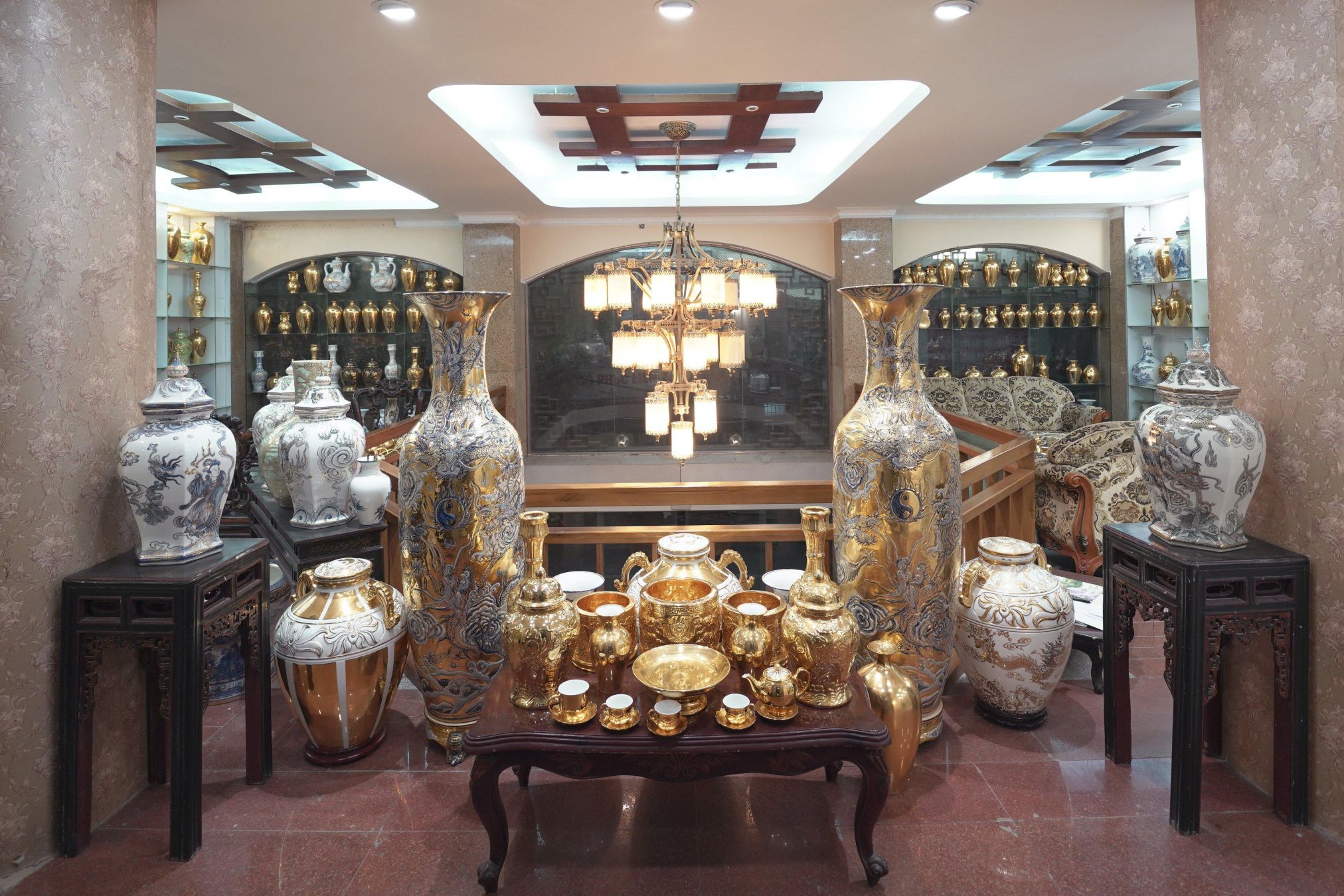 NASON trưng bày sản phẩm 