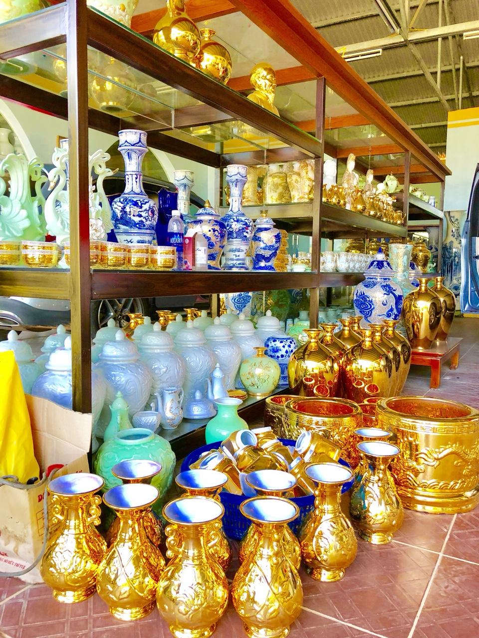 NASON trưng bày sản phẩm 