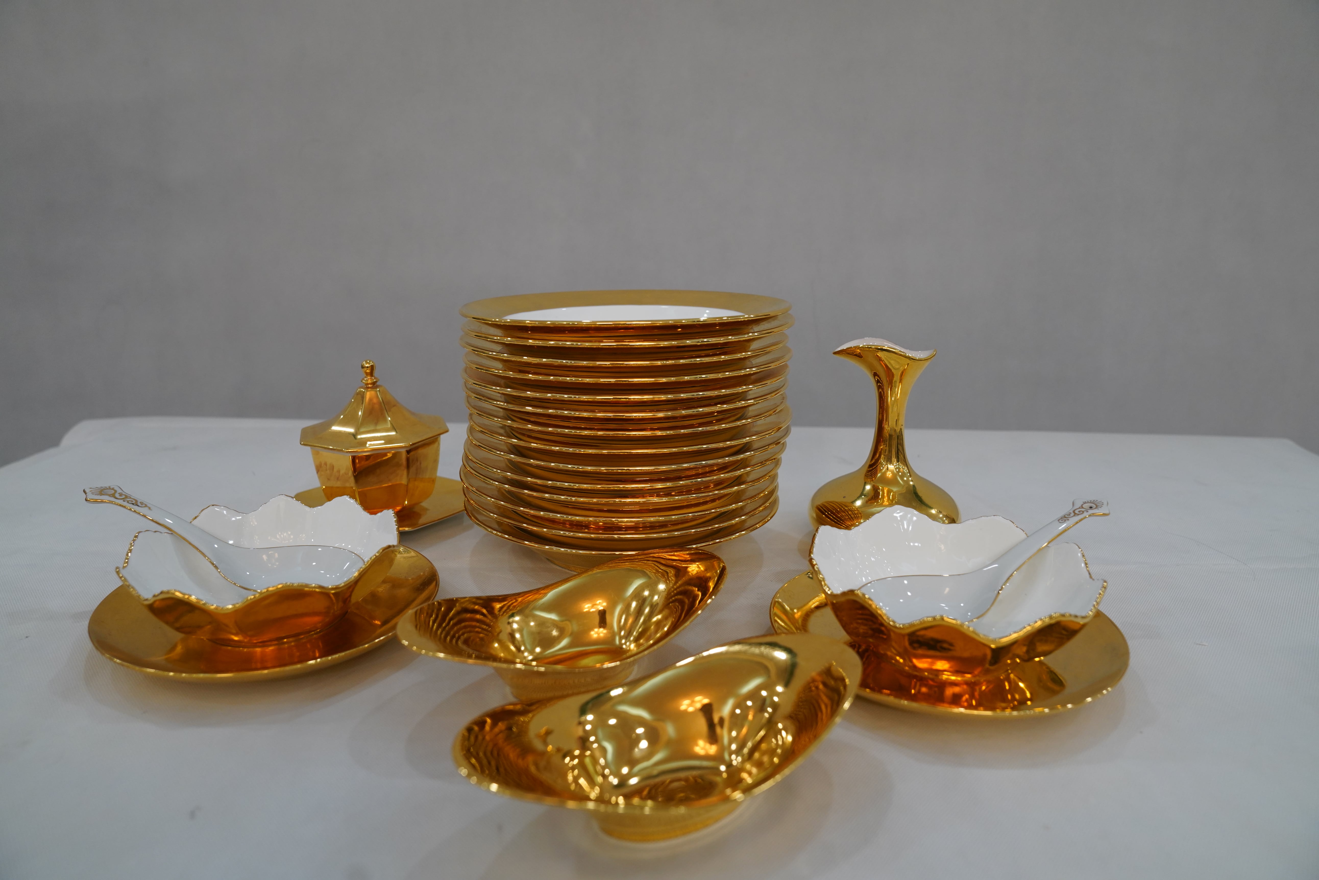 92-96 Nguyễn Huệ, Quận 1, TP Hồ Chí Minh