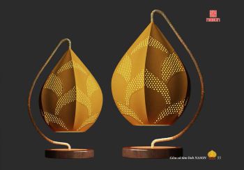 Đèn năng lượng để bàn có đé gỗ vẽ vàng 24karat