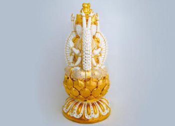 Bồ Tát phủ vàng